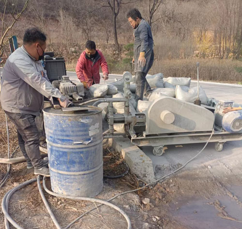 弥勒路面下沉注浆